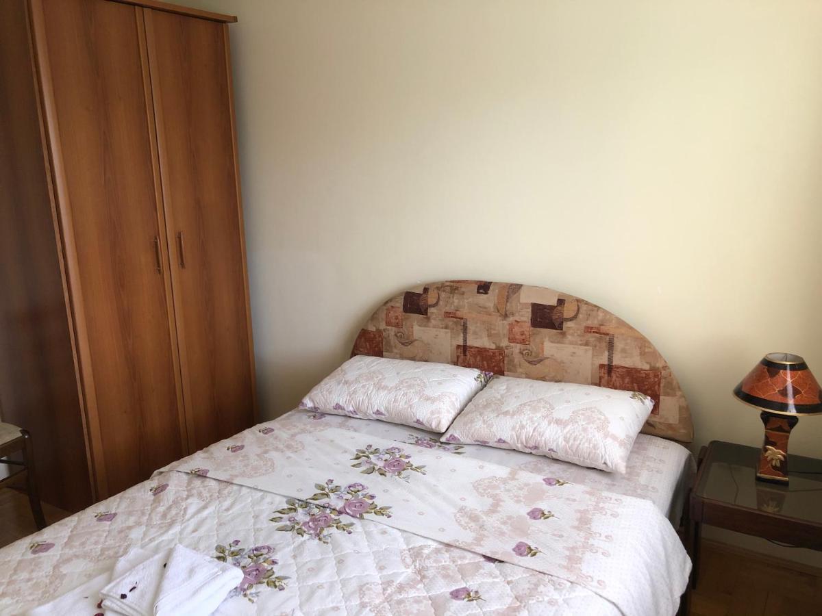 Apartman Djina Vrnjačka Banja Exteriér fotografie